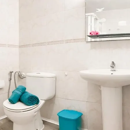 Casa Esmeralda Apartment *